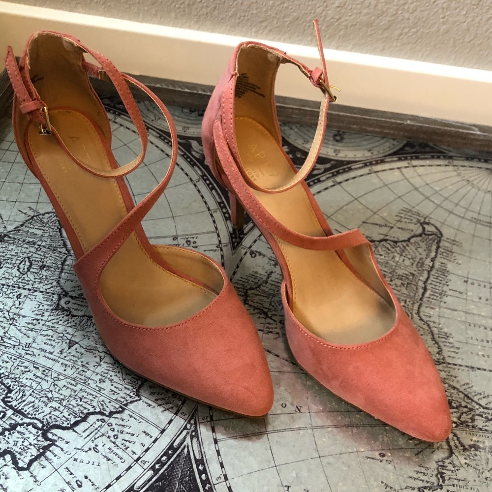 Apt 9 Heels